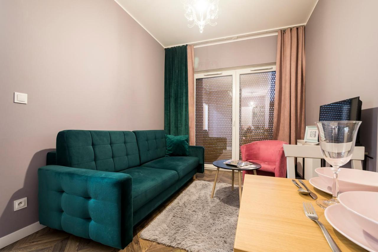 Apartament Z Ogrodkiem I Garazem Poznań Exteriör bild