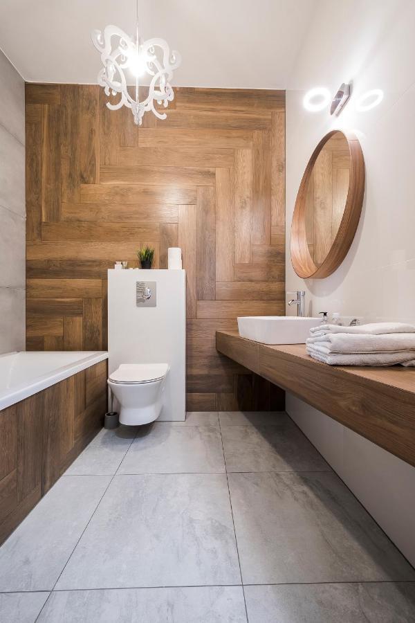 Apartament Z Ogrodkiem I Garazem Poznań Exteriör bild