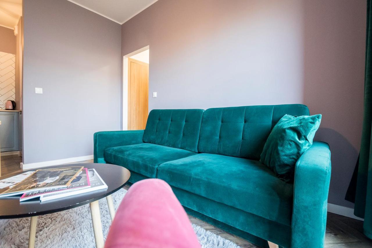 Apartament Z Ogrodkiem I Garazem Poznań Exteriör bild
